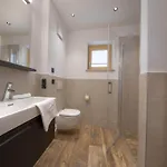 Chalet Luxury With Views And Sauna Neukirchen am Großvenediger