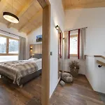 Chalet Luxury With Views And Sauna