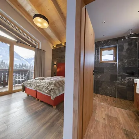 Luxury With Views And Sauna 샬레