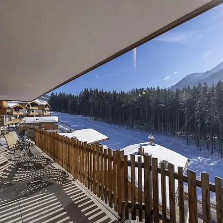 Σαλέ Luxury With Views And Sauna *