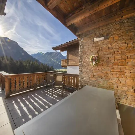 Luxury With Views And Sauna Neukirchen am Großvenediger