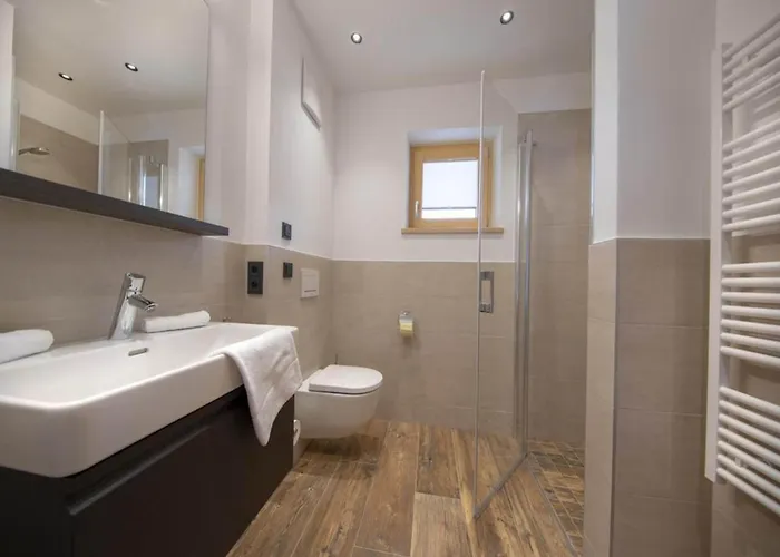 Chalet Luxury With Views And Sauna Neukirchen am Grossvenediger