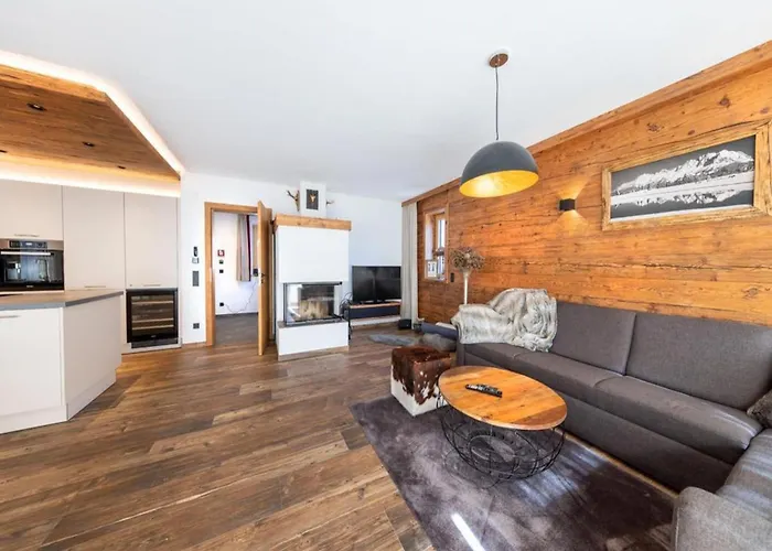 Chalet Luxury With Views And Sauna Neukirchen am Grossvenediger